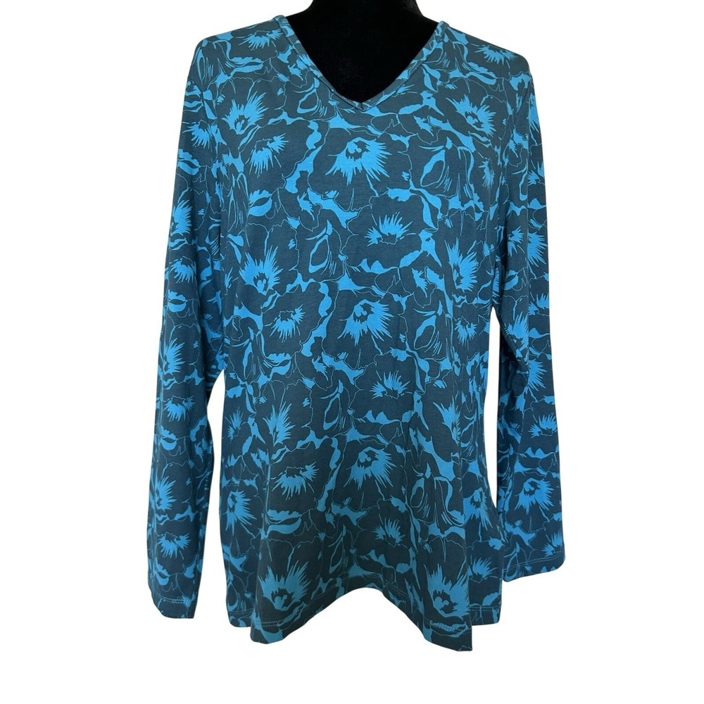 NWOT d&co QVC Blue Long Sleeve V Neckline Shirt Blouse Size Medium